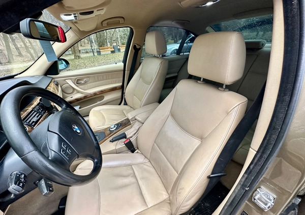 BMW Seria 3 cena 26500 przebieg: 425000, rok produkcji 2005 z Bogatynia małe 22